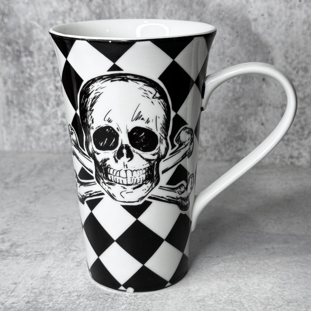 Coventry Porcelain Skull Crossbones Checkered Harlequin Latte Mug Black White